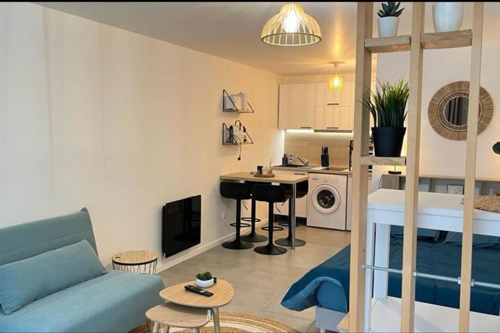 Studio Boheme Chic A Disney La Houssaye-en-Brie المظهر الخارجي الصورة